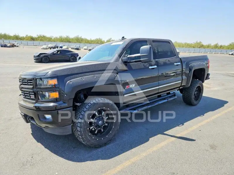 2015 Chevrolet Silverado photo