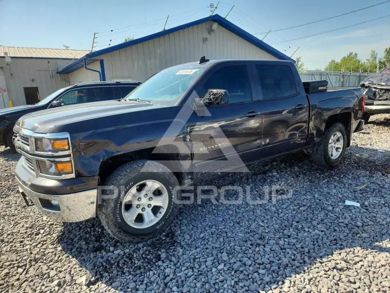 2015 Chevrolet Silverado photo