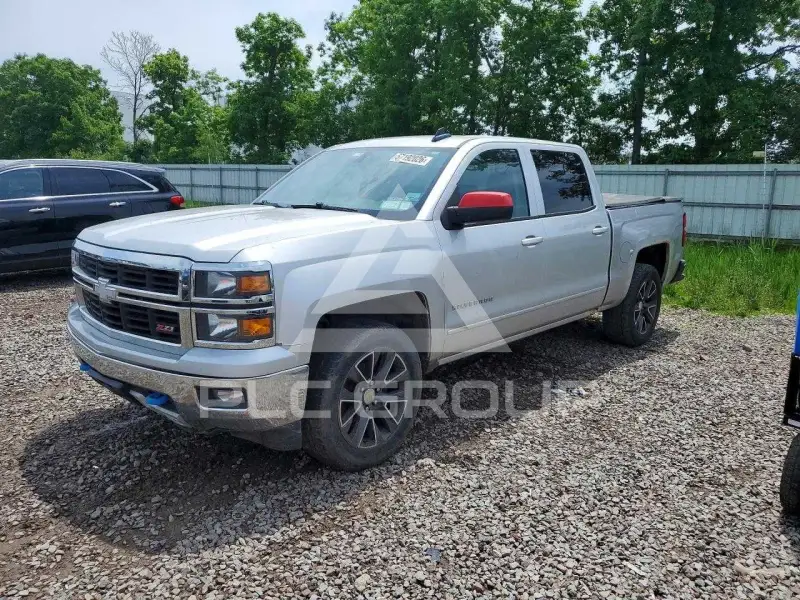 2015 Chevrolet Silverado photo
