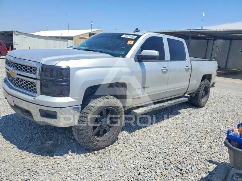 2015 Chevrolet Silverado photo