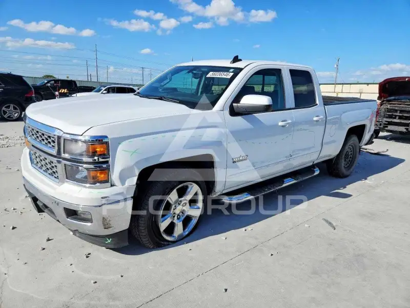 2015 Chevrolet Silverado photo