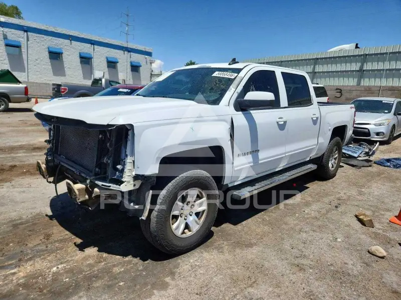 2015 Chevrolet Silverado photo