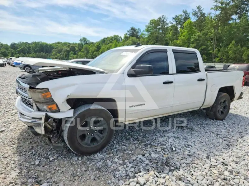 2015 Chevrolet Silverado photo