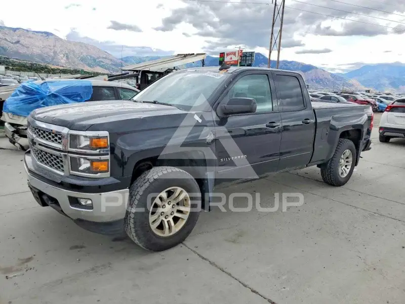 2015 Chevrolet Silverado photo