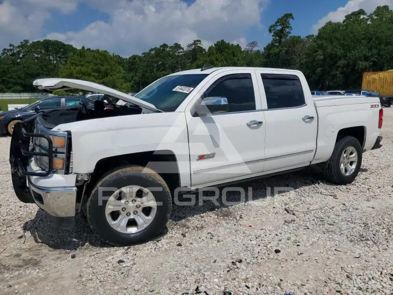 2015 Chevrolet Silverado photo