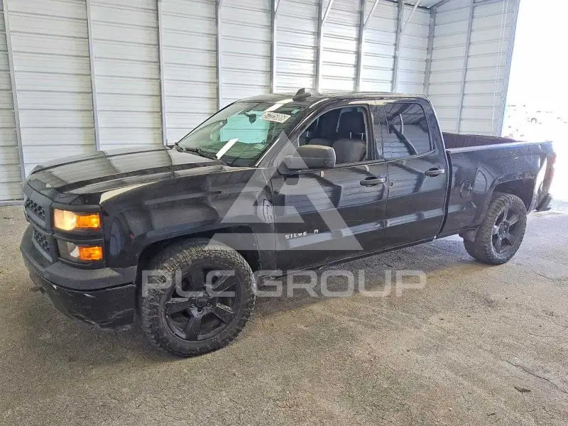 2015 Chevrolet Silverado photo