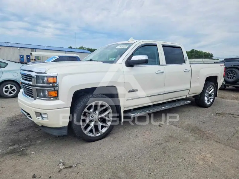 2015 Chevrolet Silverado photo
