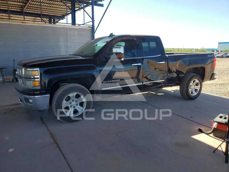 2015 Chevrolet Silverado photo