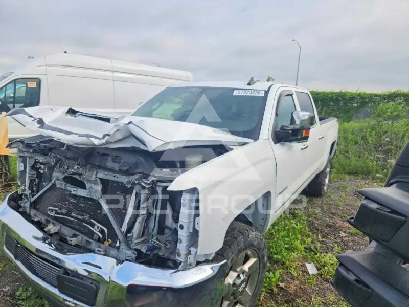 2015 Chevrolet Silverado фото