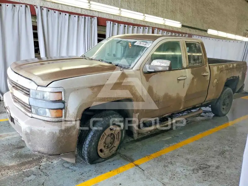 2015 Chevrolet Silverado photo