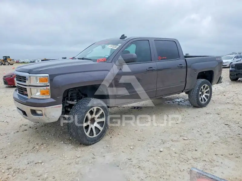 2015 Chevrolet Silverado photo