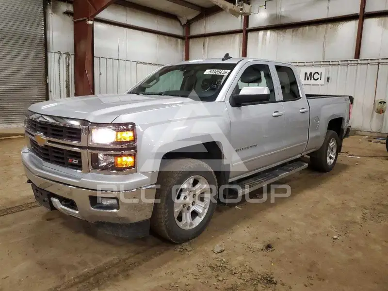 2015 Chevrolet Silverado photo