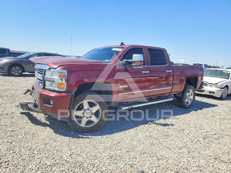 2015 Chevrolet Silverado photo