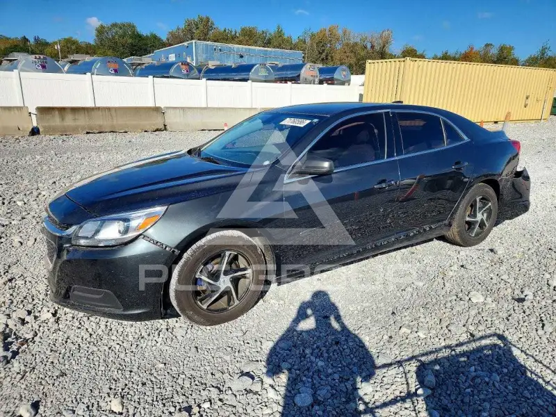 2015 Chevrolet Malibu photo