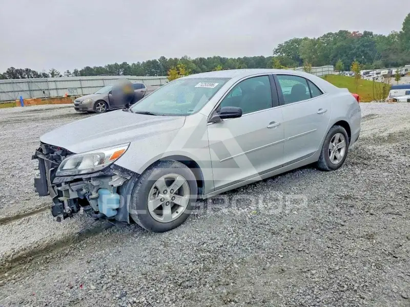 2015 Chevrolet Malibu photo