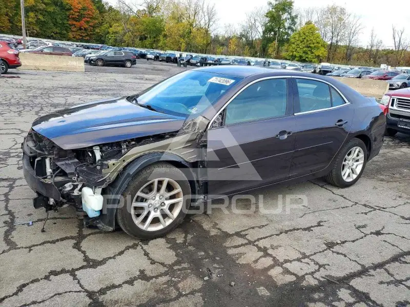 2015 Chevrolet Malibu photo