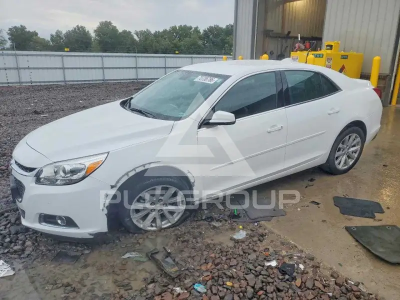 2015 Chevrolet Malibu photo