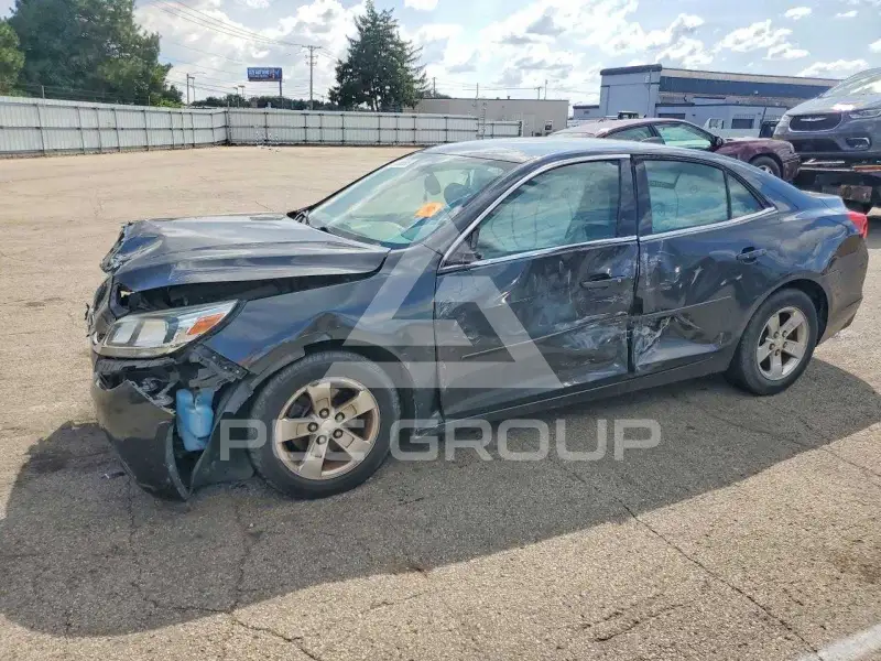 2015 Chevrolet Malibu photo