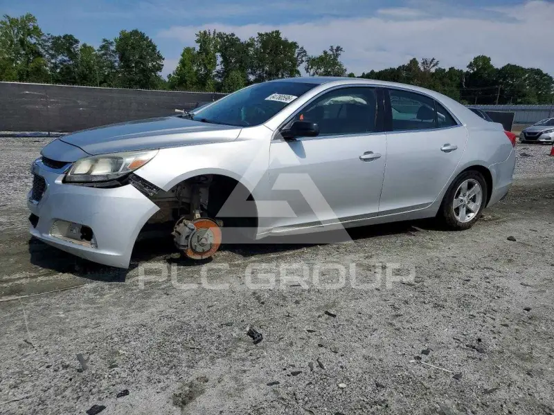 2015 Chevrolet Malibu photo