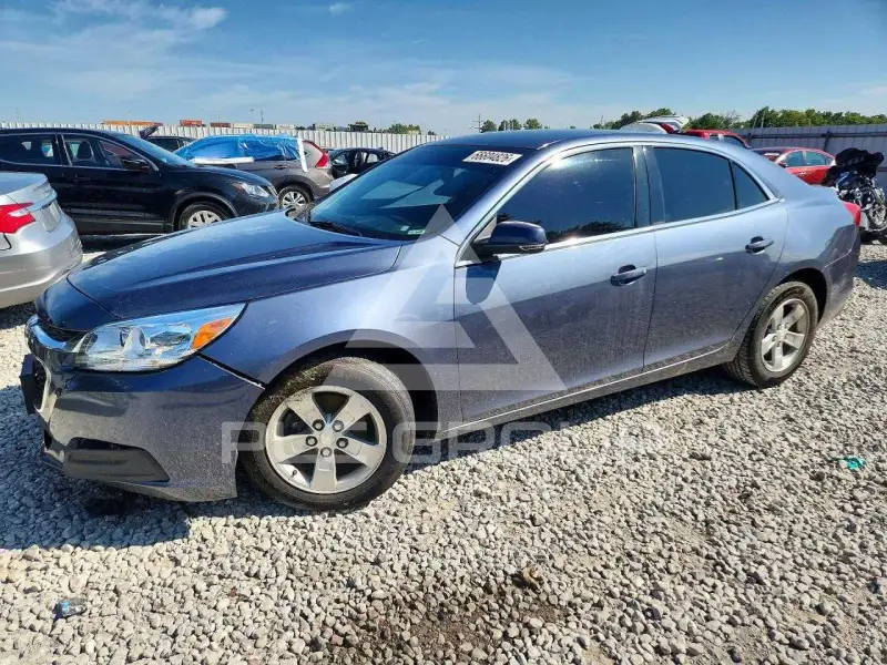 2015 Chevrolet Malibu photo