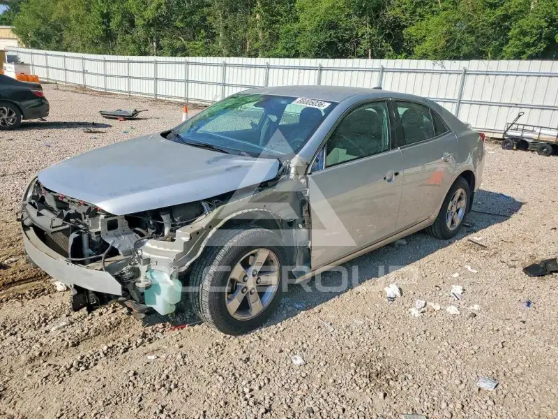 2015 Chevrolet Malibu photo