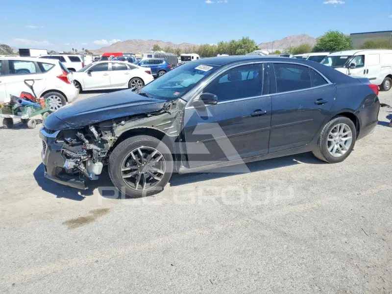 2015 Chevrolet Malibu photo