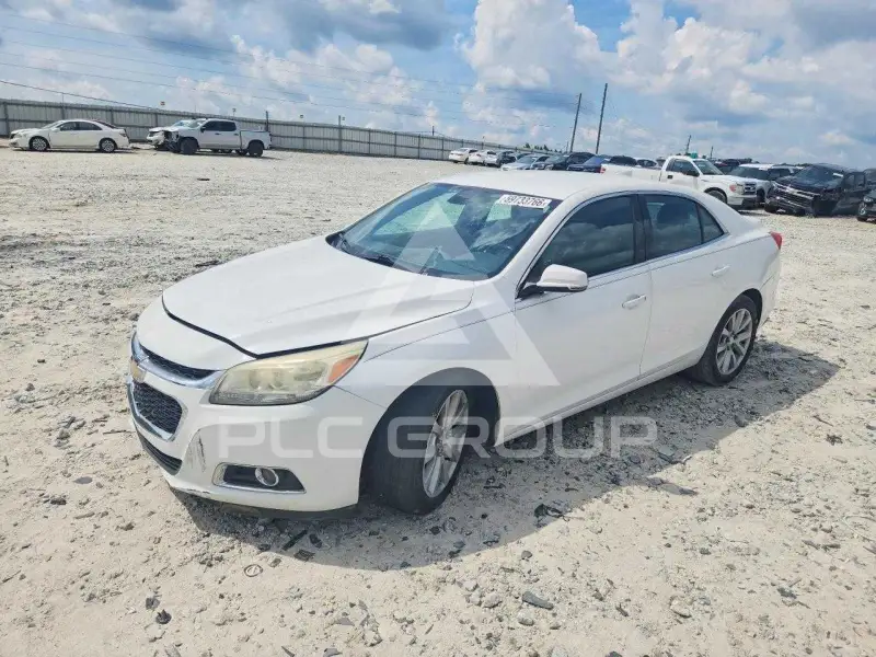 2015 Chevrolet Malibu photo