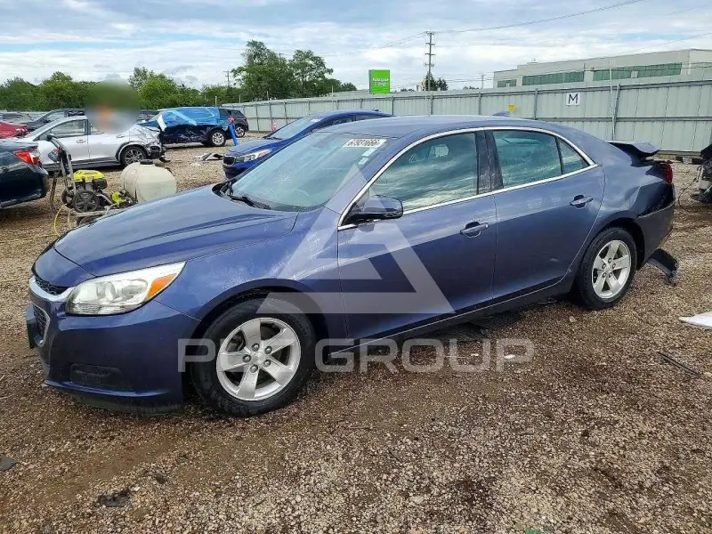 2015 Chevrolet Malibu photo