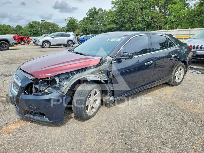 2015 Chevrolet Malibu photo