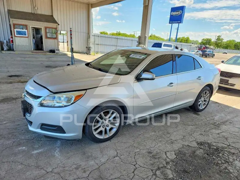 2015 Chevrolet Malibu photo