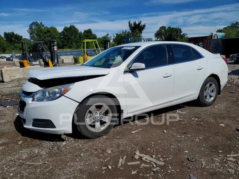 2015 Chevrolet Malibu photo