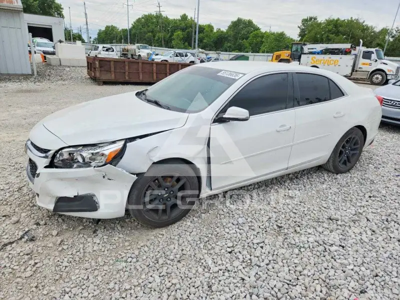 2015 Chevrolet Malibu photo