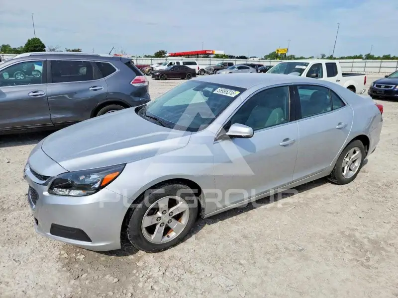 2015 Chevrolet Malibu photo