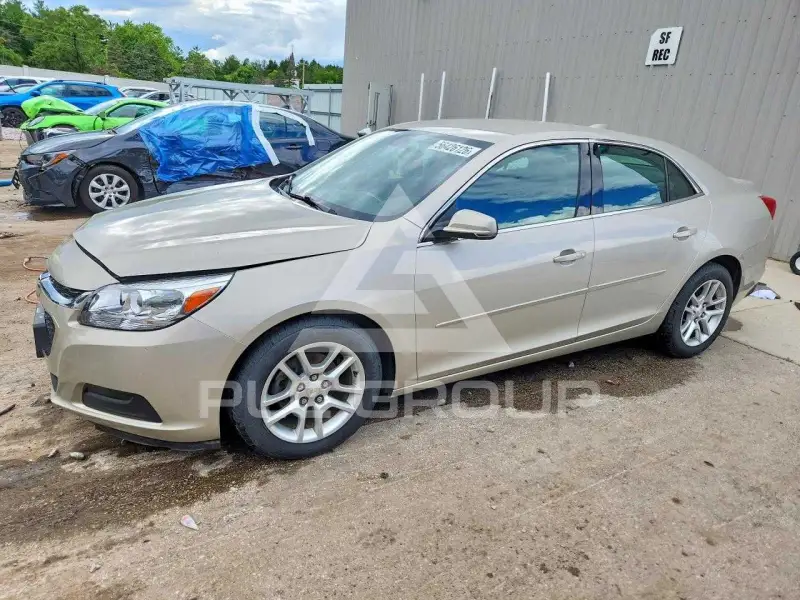 2015 Chevrolet Malibu photo