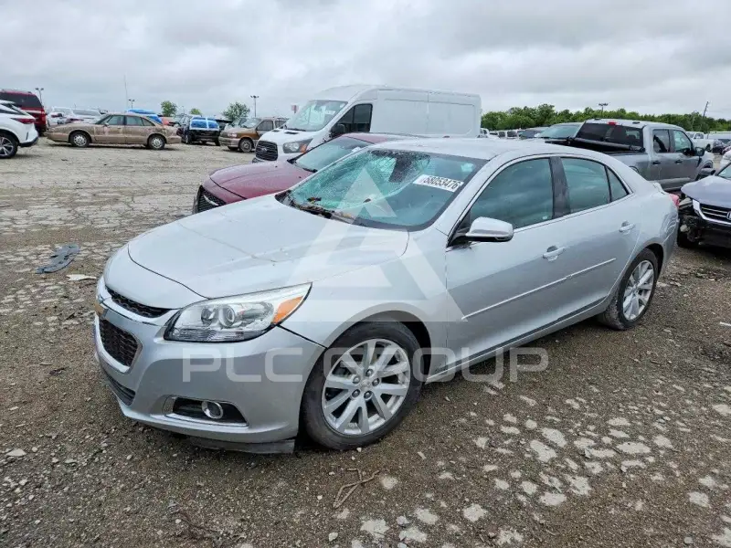 2015 Chevrolet Malibu photo