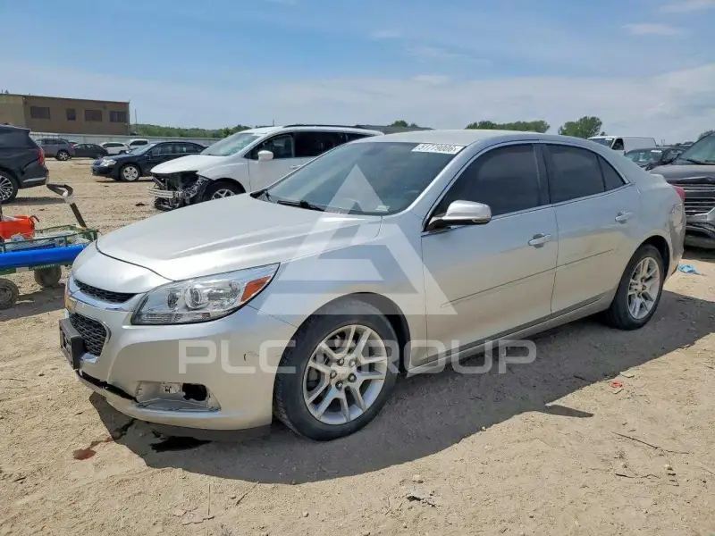 2015 Chevrolet Malibu photo