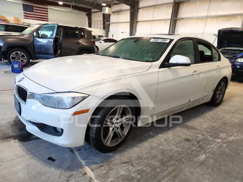 2015 BMW 328 фото