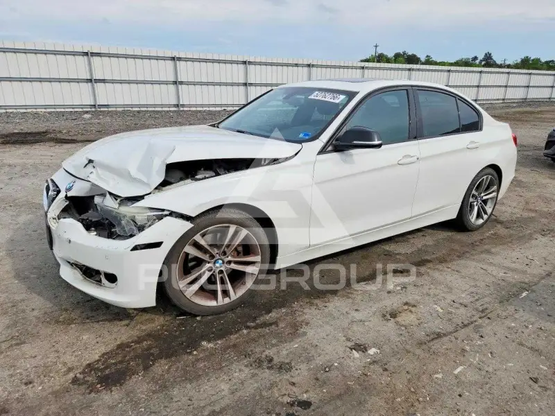 2015 BMW 328 фото
