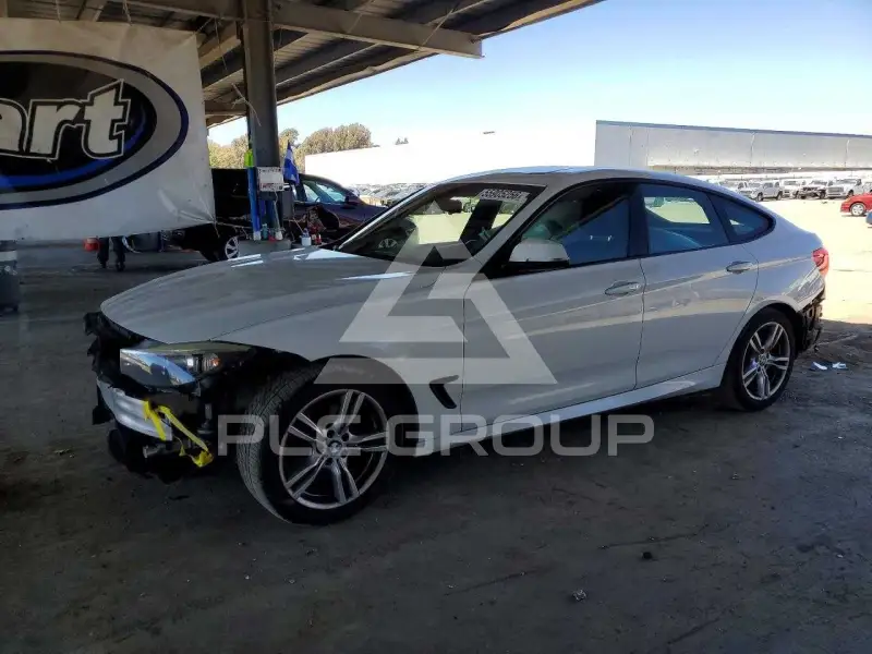 2015 BMW 328 фото