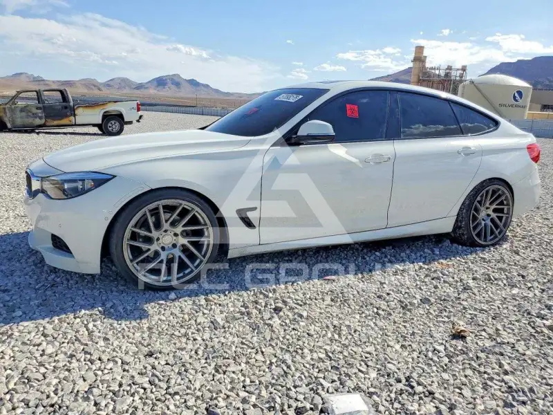 2015 BMW 328 фото