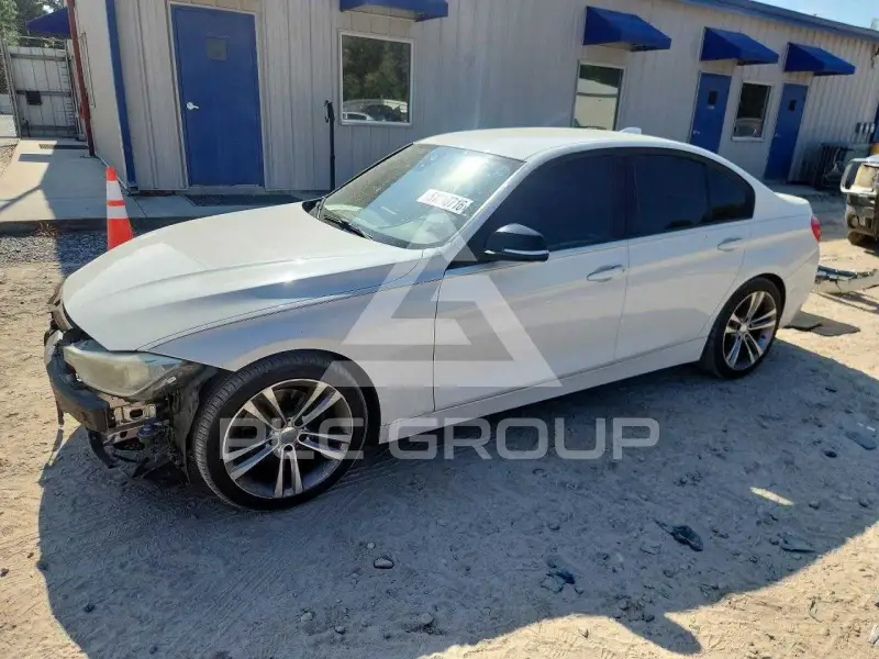 2015 BMW 328 фото
