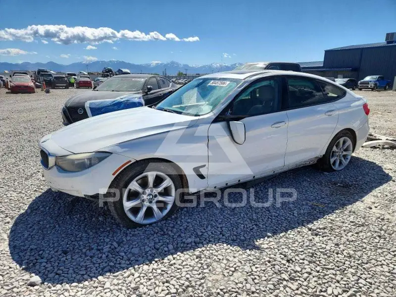 2015 BMW 328 фото