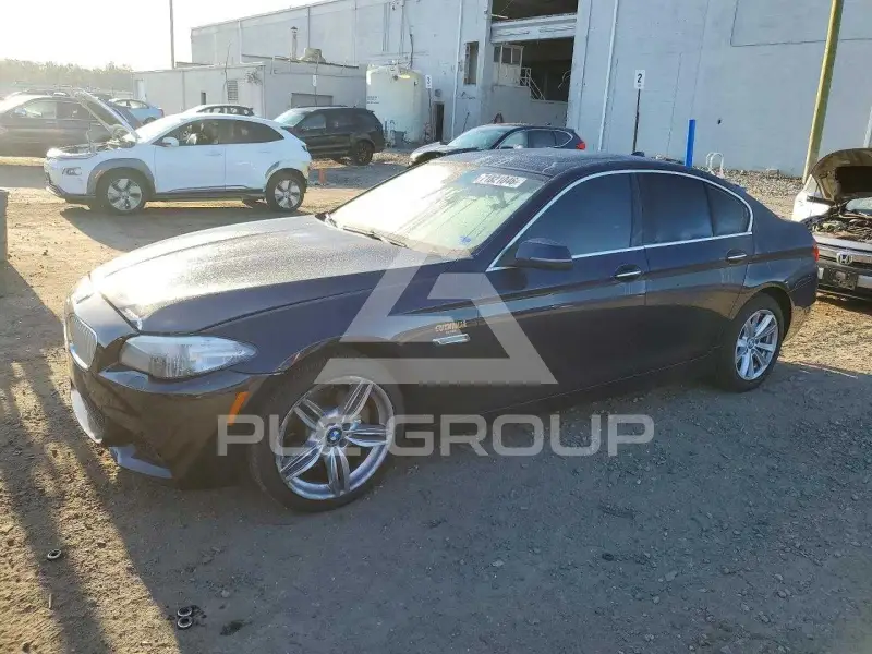 2015 BMW 528 фото