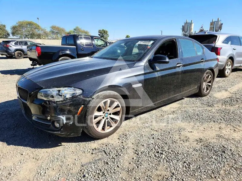 2015 BMW 528 фото