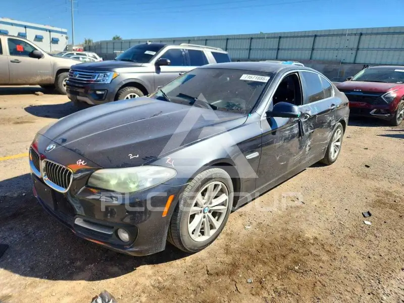 2015 BMW 528 фото