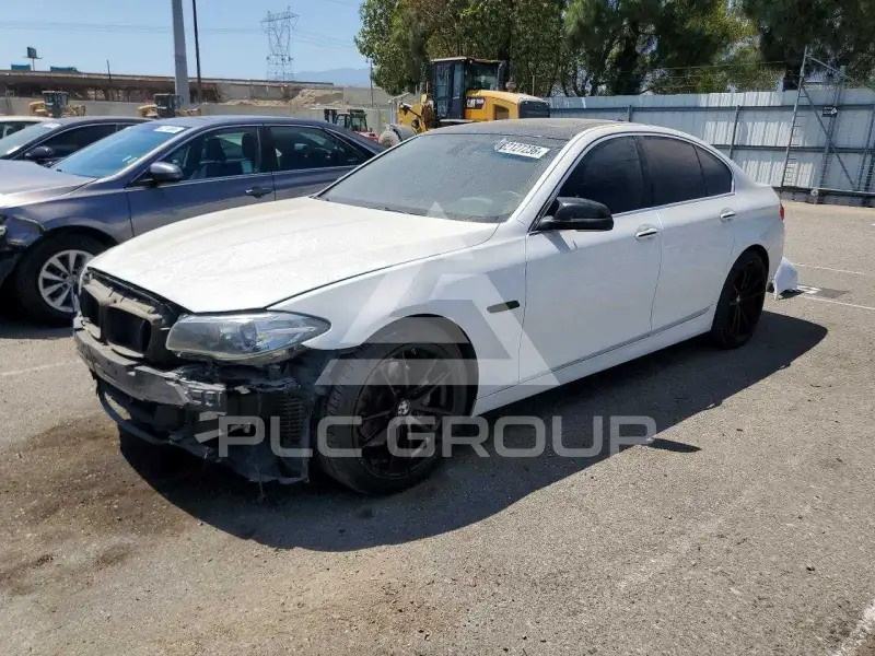 2015 BMW 528 фото