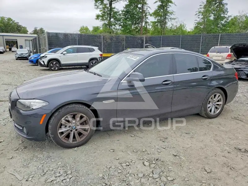 2015 BMW 528 photo