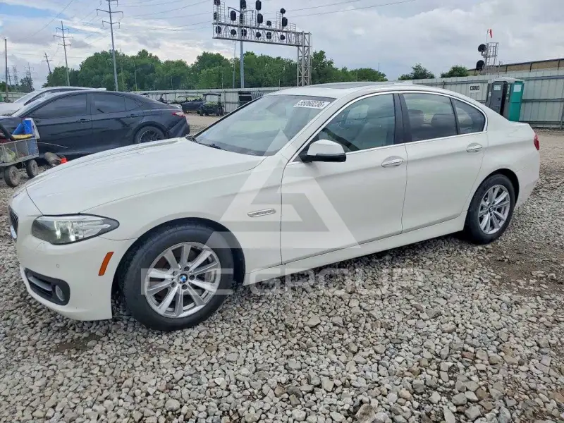 2015 BMW 528 фото