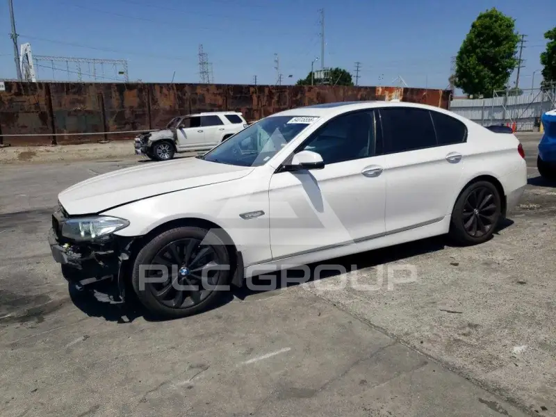 2015 BMW 528 фото