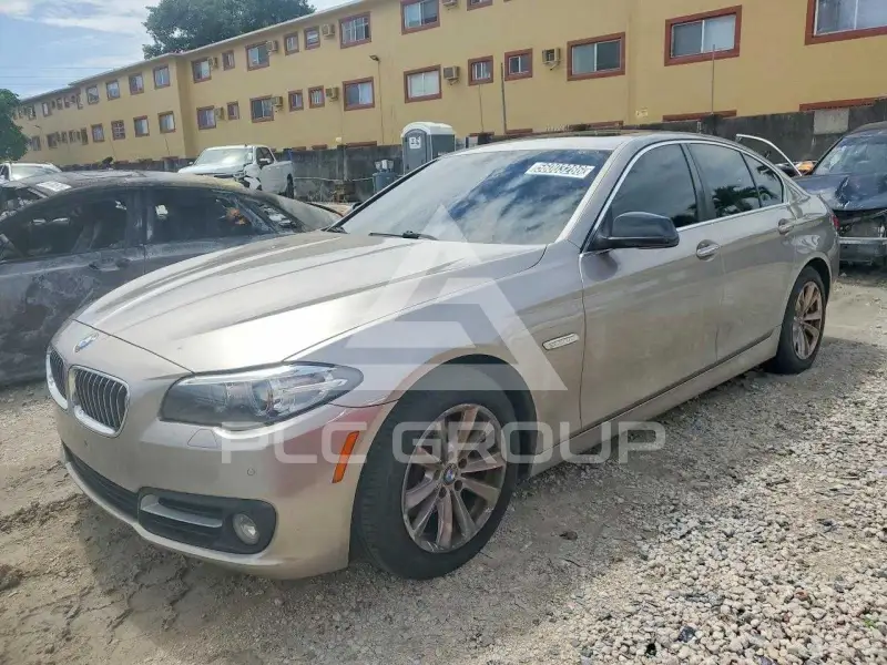 2015 BMW 528 фото